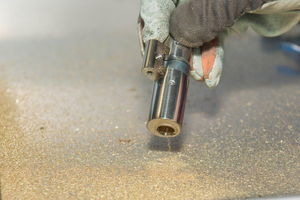 Als Experten im Bereich Schlüssel- und Schlossdienstleistungen in Winterthur stehen wir Ihnen bei der Beratung umfassend zur Seite, indem wir Sie über all die Möglichkeiten informieren, die perfekt an Ihre Tür angepasst sind. Es gibt viele Gründe für den Austausch von Schlossen - moderne Schlösser mit Sicherheitsbolzen und Stangenverschlüssen sorgen dafür, dass Ihre Eingangstür gesichert wird. Wir übernehmen auch den Einbau des neuen Schlosses, so dass Sie sich bald wieder sicher fühlen können.